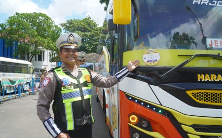 Melalui Polantas Menyapa, Polres Malang Kampanyekan Kesadaran Berlalu Lintas di OPS Keselamatan Semeru