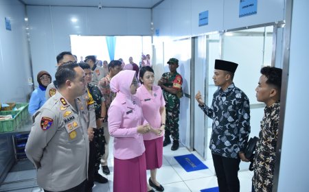 SPPG Polres Gresik di Bedilan Diresmikan Dukung Penguatan Gizi Nasional
