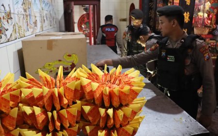 Jelang Imlek, Polres Pelabuhan Tanjungperak Perketat Pengamanan Klenteng