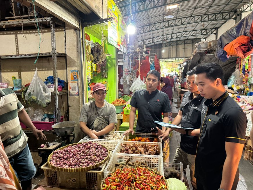 Jelang Ramadhan Satgas Pangan Polres Gresik Sidak Pasar