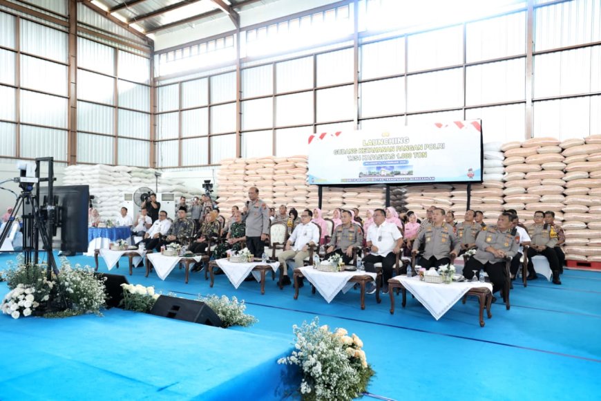 Perkuat Ketahanan Pangan, Presiden RI Resmikan Gudang Jagung Milik Polda Jatim