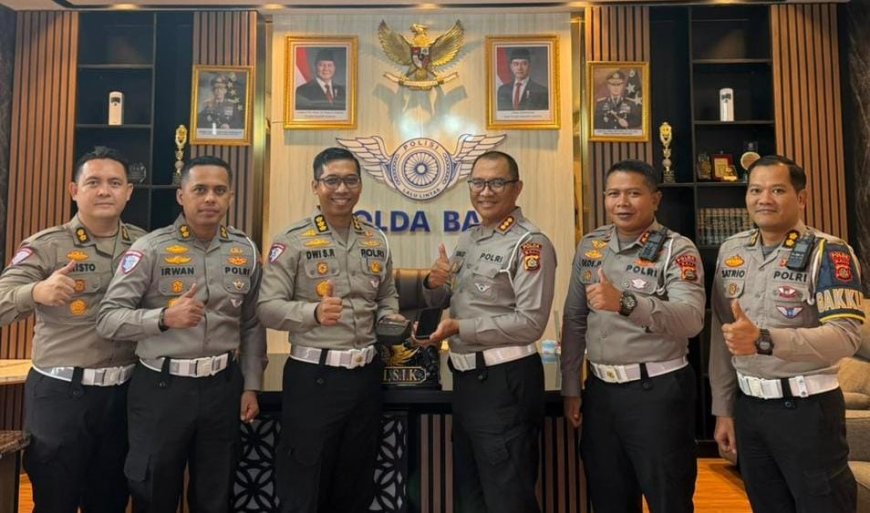 Polda Bali Terima ETLE Mobile Handheld dari Korlantas Polri