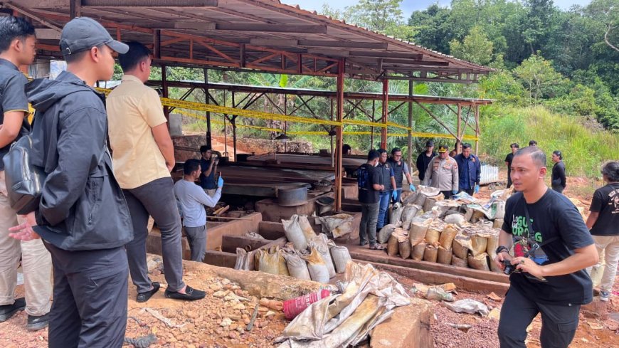 Polri Bongkar Tambang Ilegal dan Penyelundupan Pasir Timah ke Malaysia, 7 Tersangka Ditangkap