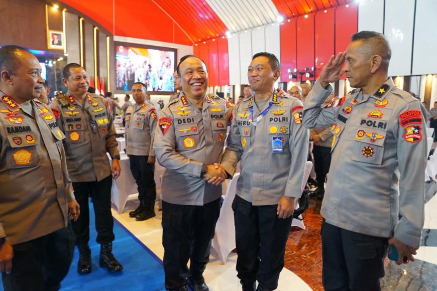 Brimob Harus Siap Hadapi Ancaman Baru, Tegas Wakapolri